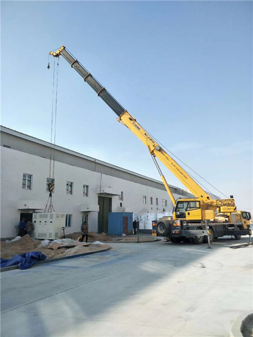 石楼县“超载就喊停”—— 吊车的 “重量保镖” 技术