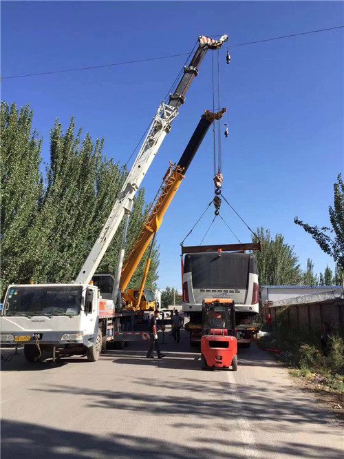 石楼县港口集装箱搬运案例